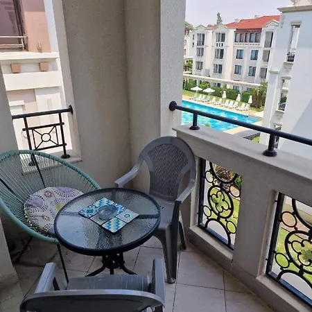 Life Resort- фемили 2 * Sozopol