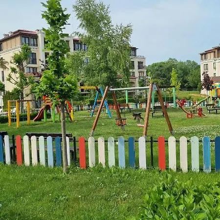 Life Resort- фемили 2 Apartament